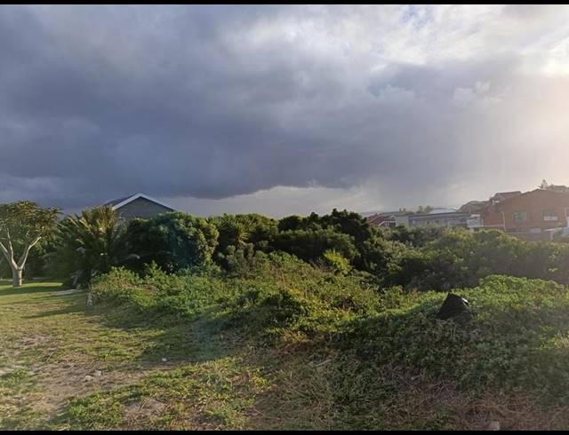 LAND FOR SALE IN SEAVIEW